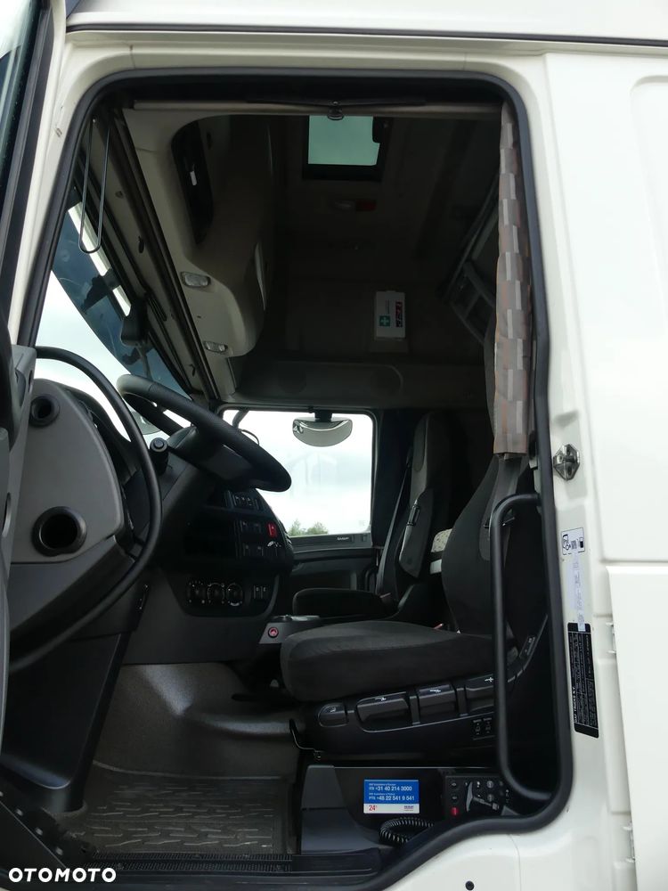 DAF XF 106.460  /  AUTOMAT / SUPER SPACE CAB / - 20