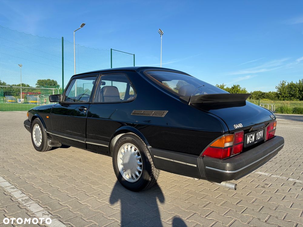 Saab 900 - 3