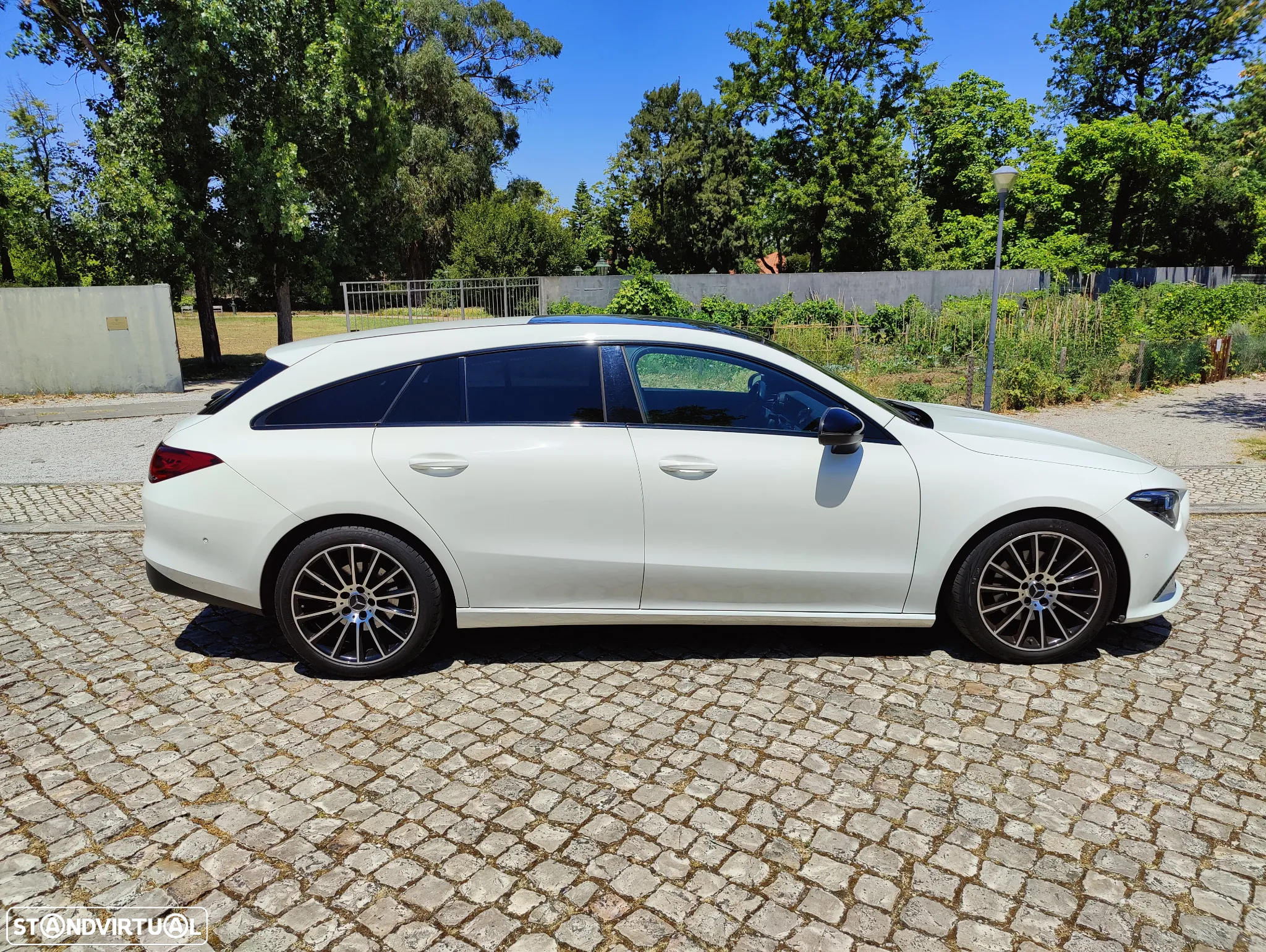 Mercedes-Benz CLA 180 d Shooting Brake AMG Line Aut. - 2