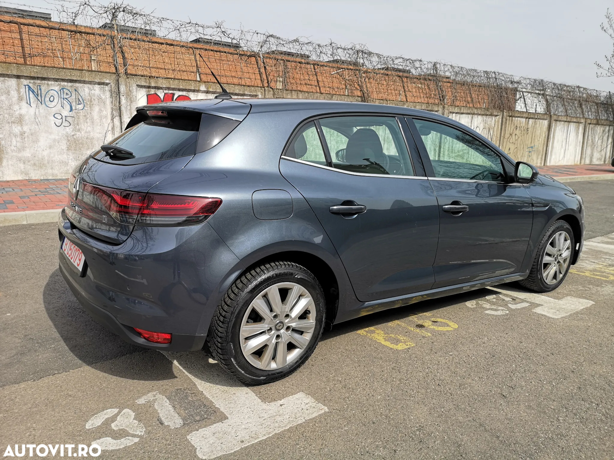 Renault Megane - 9