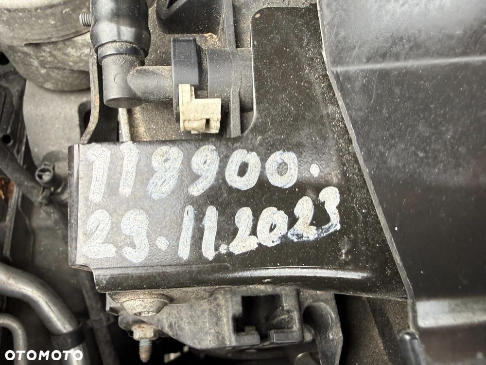 Ford S-Max 2.0 TDCi DPF Titanium X - 33