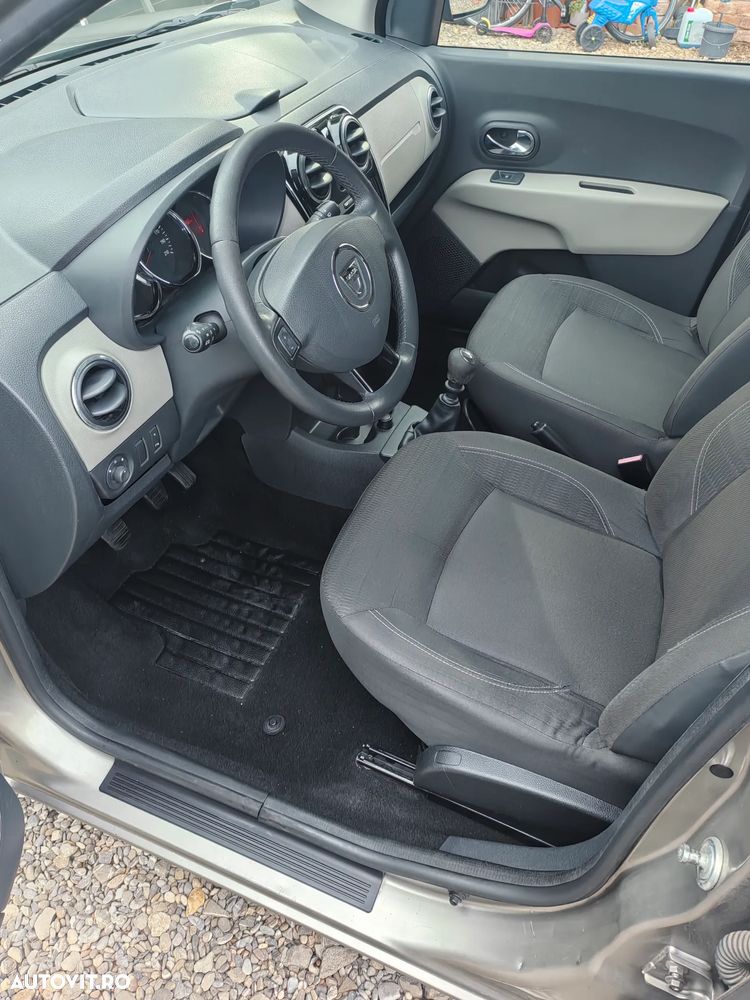 Dacia Lodgy 1.5 dCi 109 CP Laureate - 11