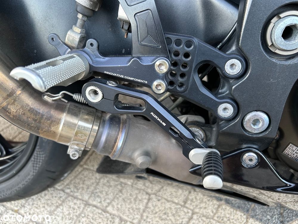Kawasaki ZX - 16
