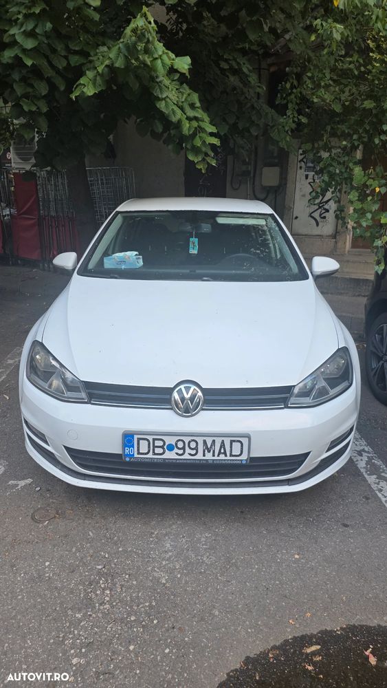 Volkswagen Golf 1.6 TDI DPF BMT Highline - 13
