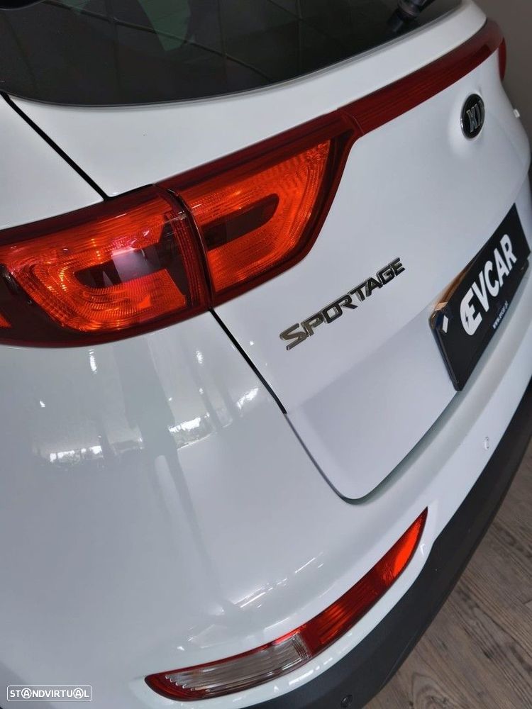 Kia Sportage 1.7 CRDi ISG TX - 11