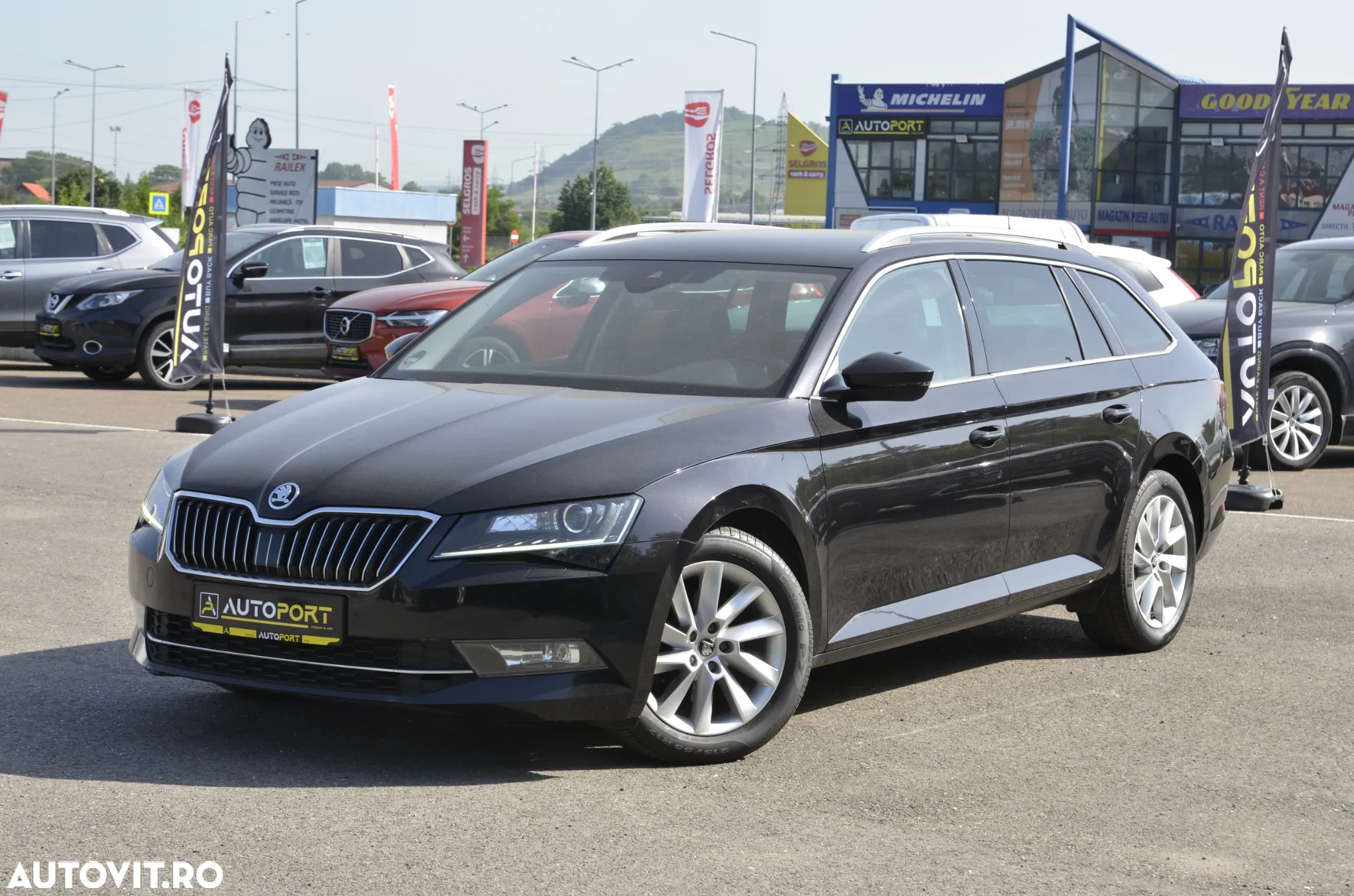 Skoda Superb 2.0 TDI DSG Style - 2