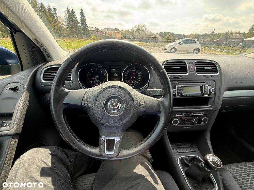 Volkswagen Golf - 15