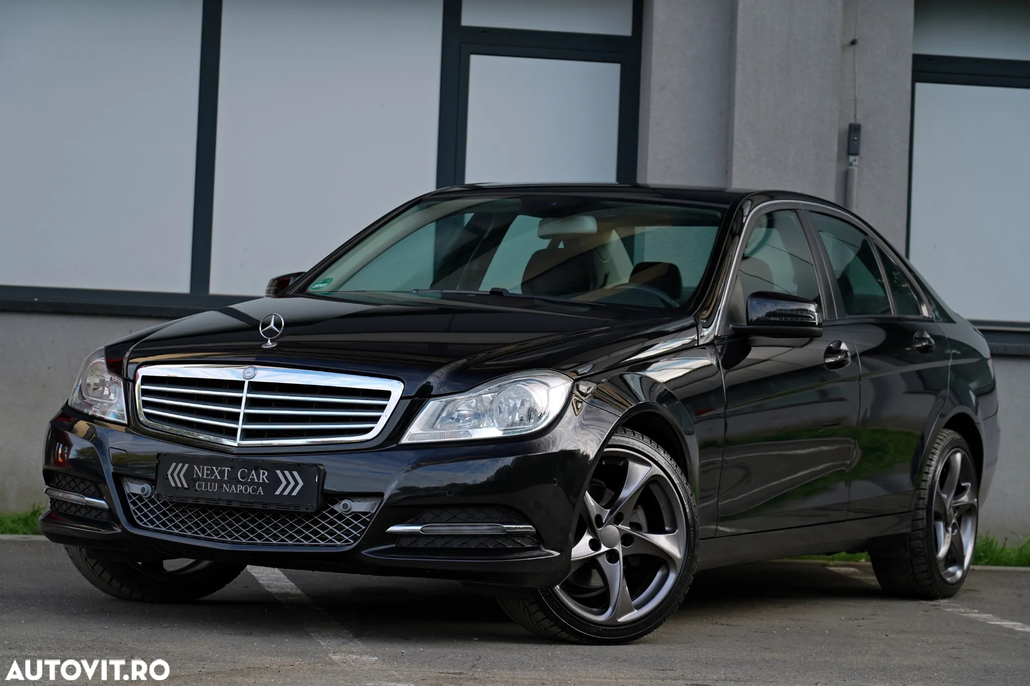 Mercedes-Benz C 220 (BlueTEC) d AMG Line - 2