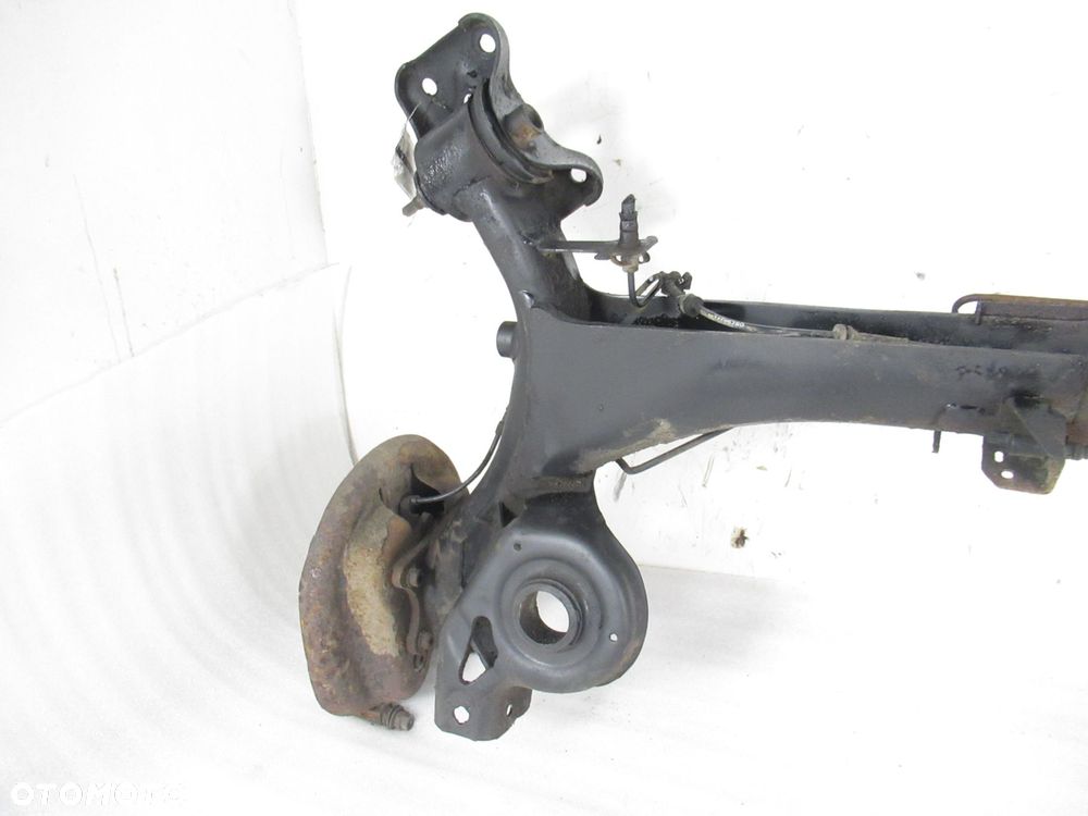 BELKA TYŁ PEUGEOT 3008 - 7