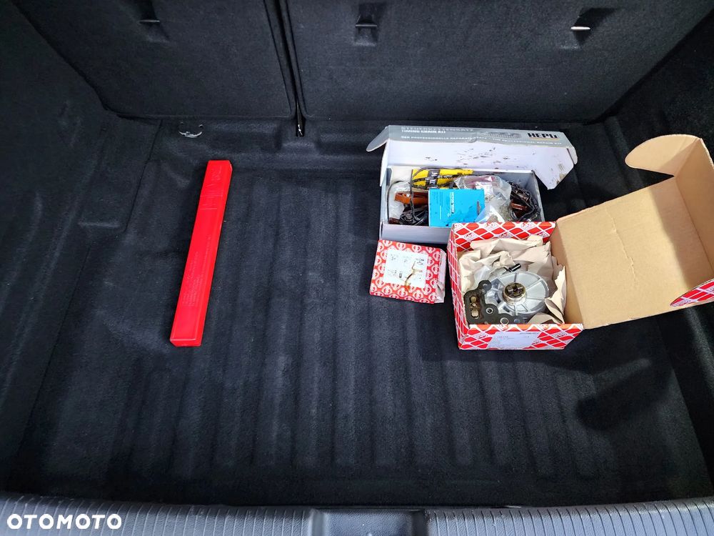 Opel Astra 1.4 Turbo Edition - 30