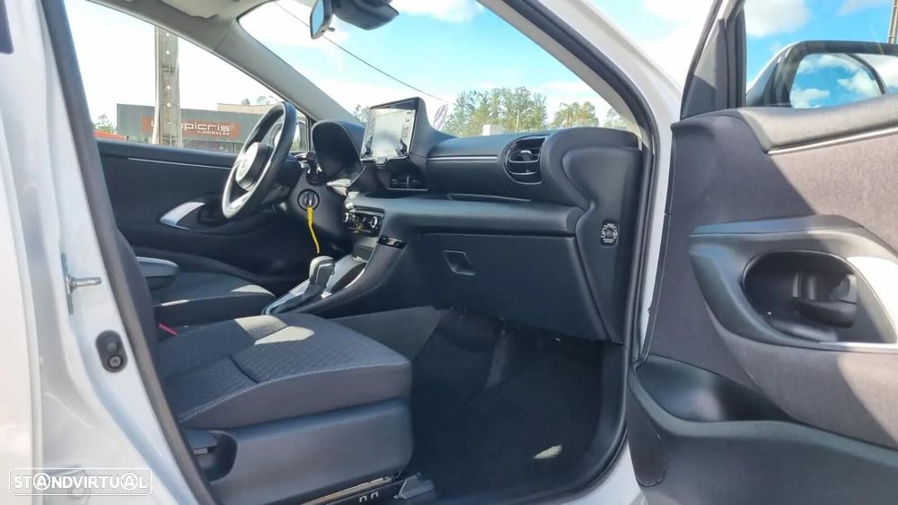 Toyota Yaris - 19