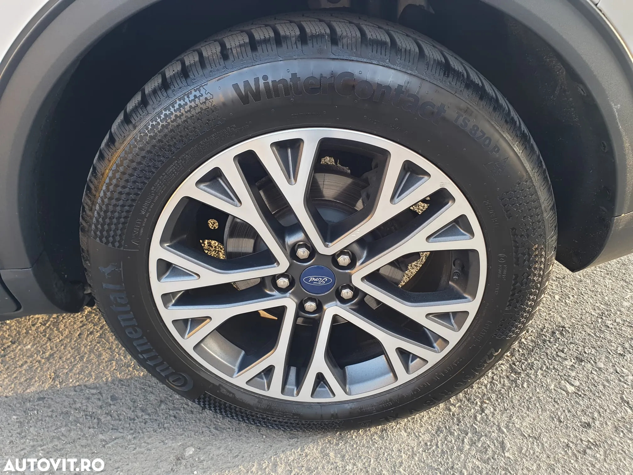 Ford Kuga 2.0 EcoBlue A8 AWD Titanium - 13
