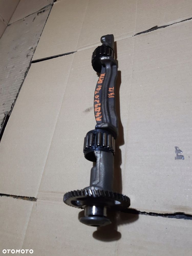 AUDI A4 B9 2.0 TDI DETA WAŁEK BALANSOWY 03N103303B - 2