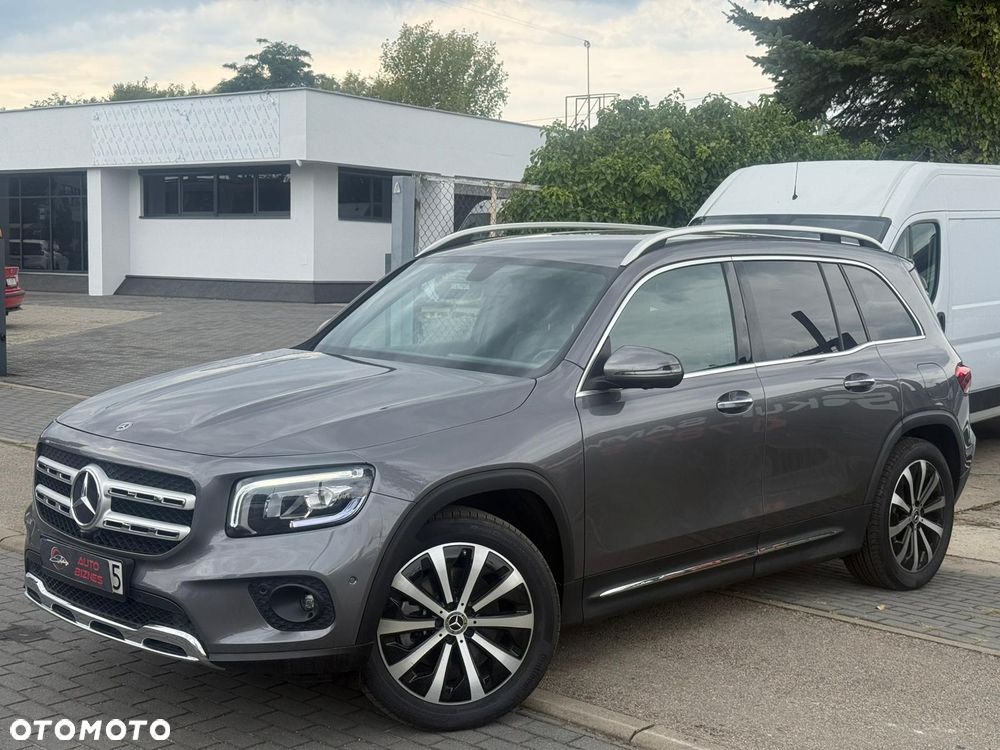 Mercedes-Benz GLB - 2