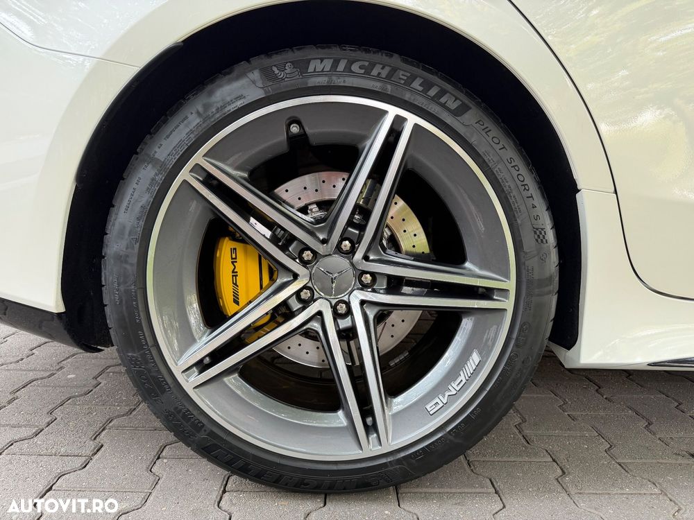 Mercedes-Benz AMG GT 4-door Coupe 43 4Matic+ 4D Speedshift TCT 9G - 19