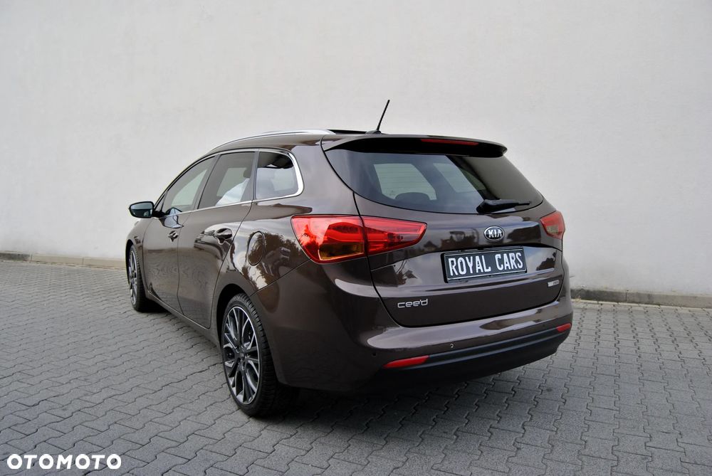 Kia Ceed 1.6 GDI Spirit - 10