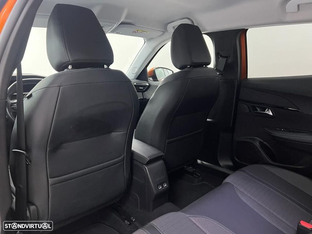 Peugeot 2008 1.2 PureTech Allure - 26