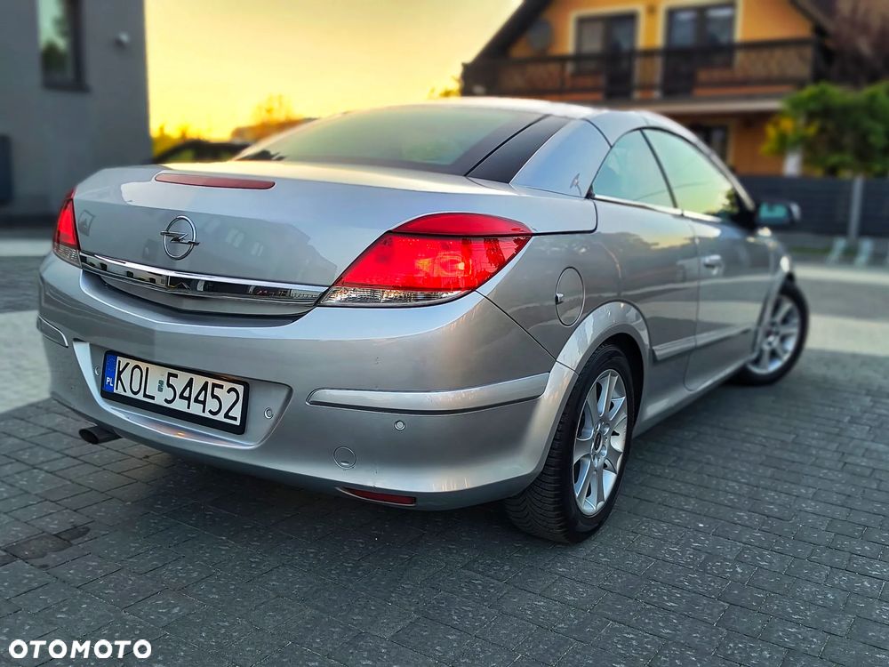 Opel Astra - 8