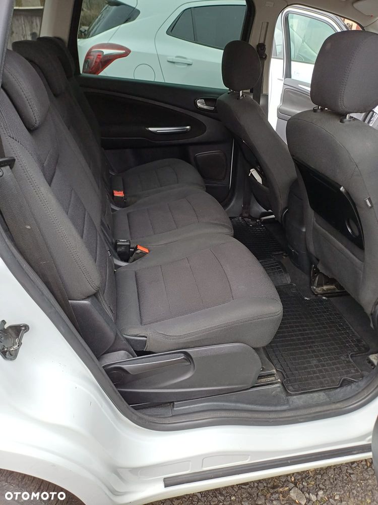 Ford S-Max 2.0 TDCi DPF Trend - 15