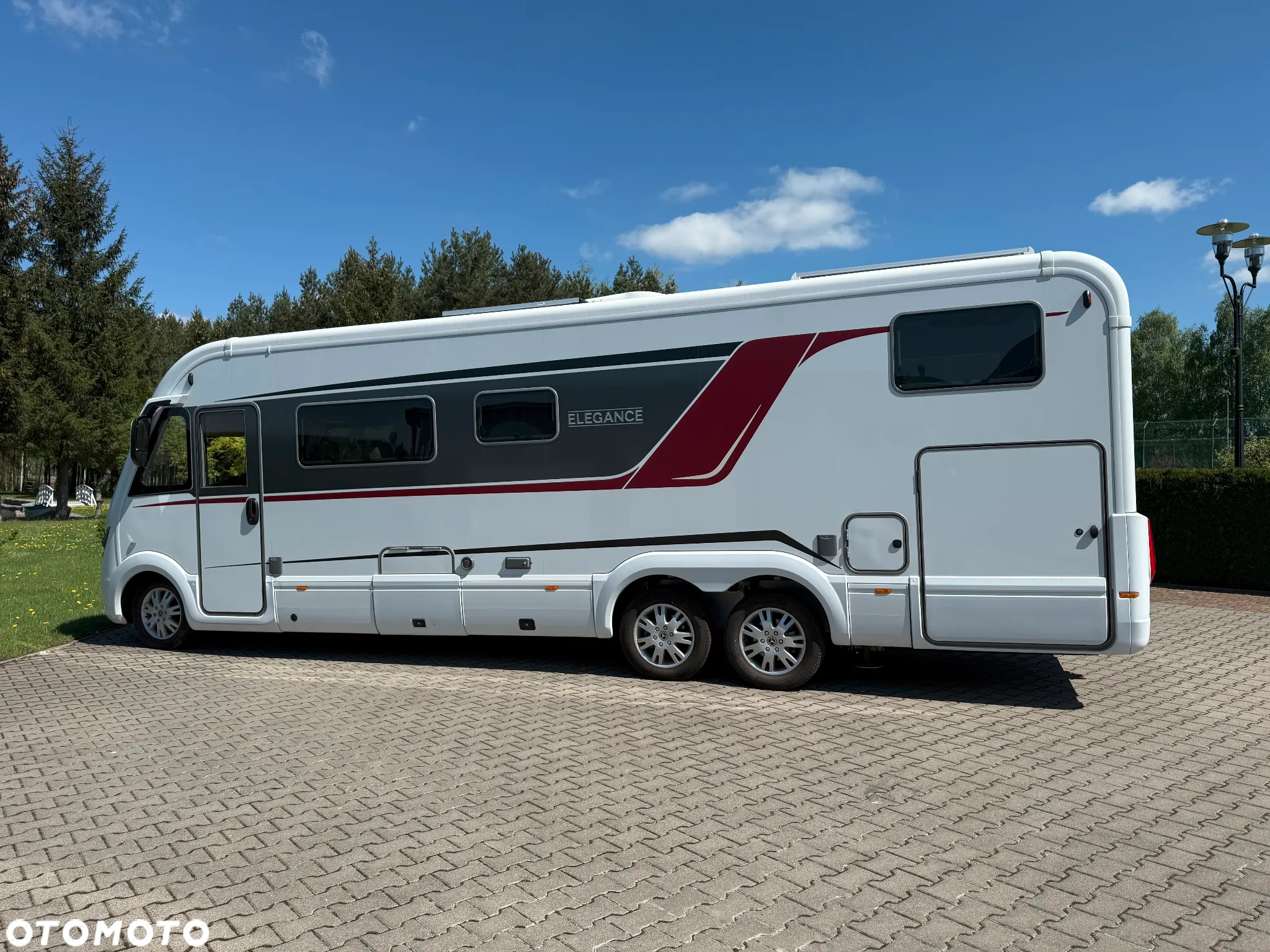 Burstner i910G - 2