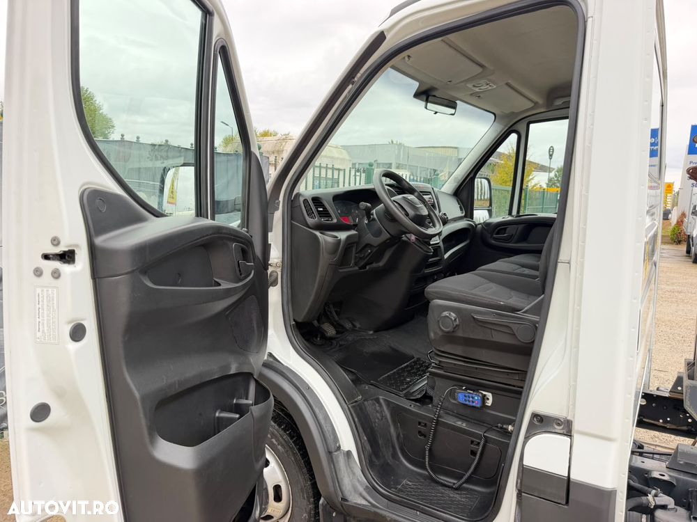 Iveco Daily 3.0 D CÂRLIG DE CONTAINER 3.5 tone - 20
