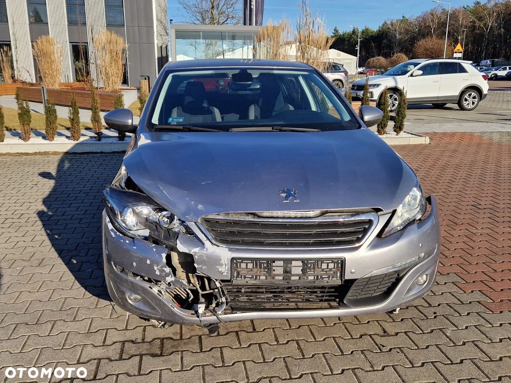 Peugeot 308 1.2 PureTech Allure S&S - 6
