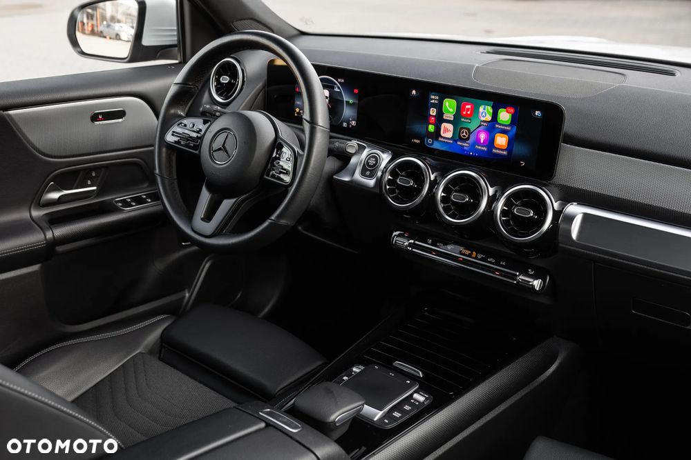 Mercedes-Benz GLB 200 Style 7G-DCT - 24