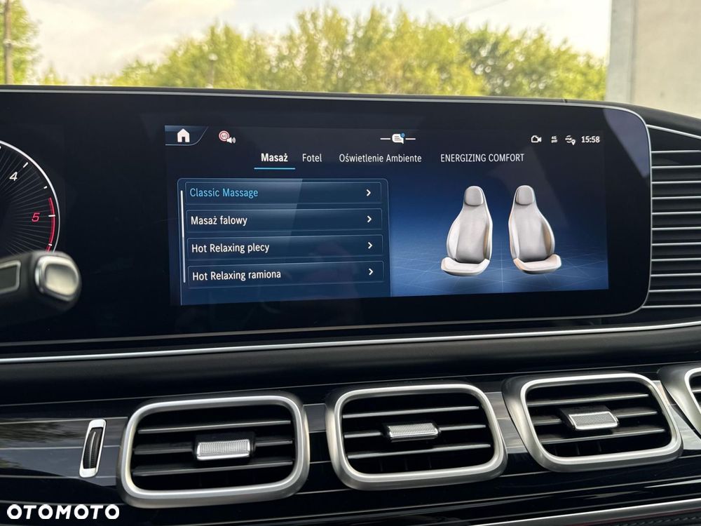 Mercedes-Benz GLS - 27