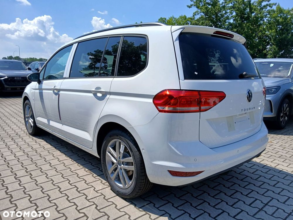 Volkswagen Touran 1.5 TSI EVO Comfortline Plus DSG - 8