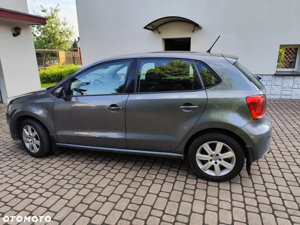 Volkswagen Polo 1.4 16V Comfortline - 5