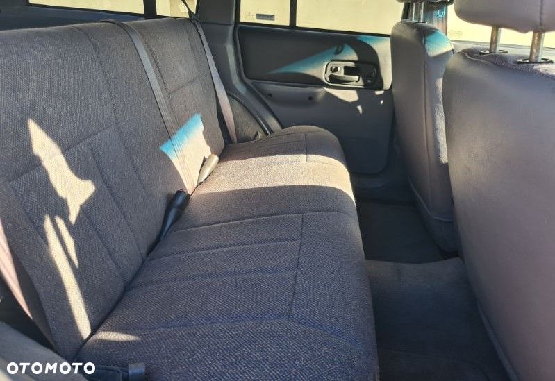 Jeep Cherokee 4.0 - 8