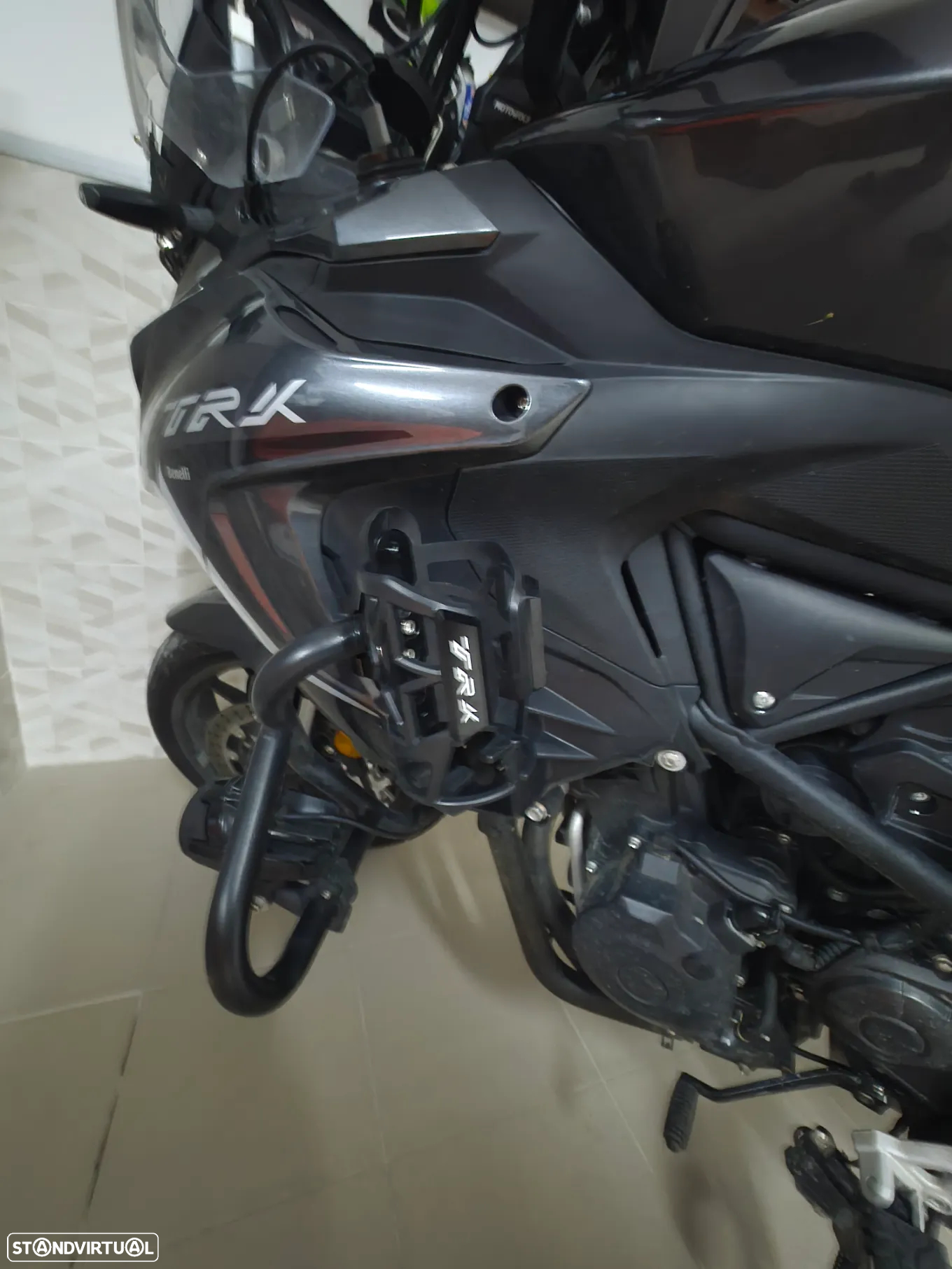 Benelli TRK 502 - 8