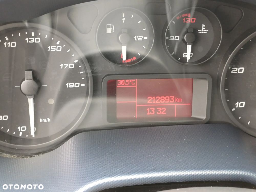 Iveco 50C15 - 28