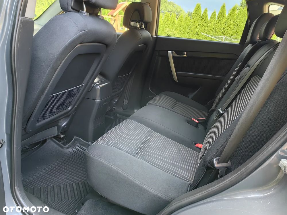 Ford Mondeo 2.0 TDCi Ghia - 9