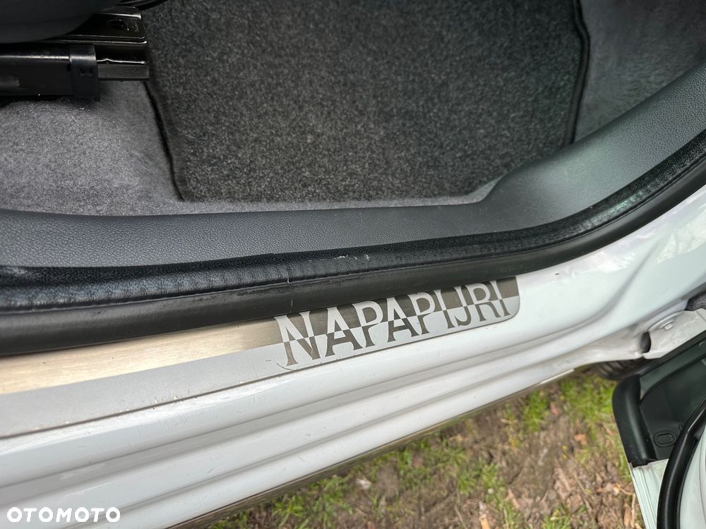 Peugeot 3008 HDi FAP 150 Napapijri - 23