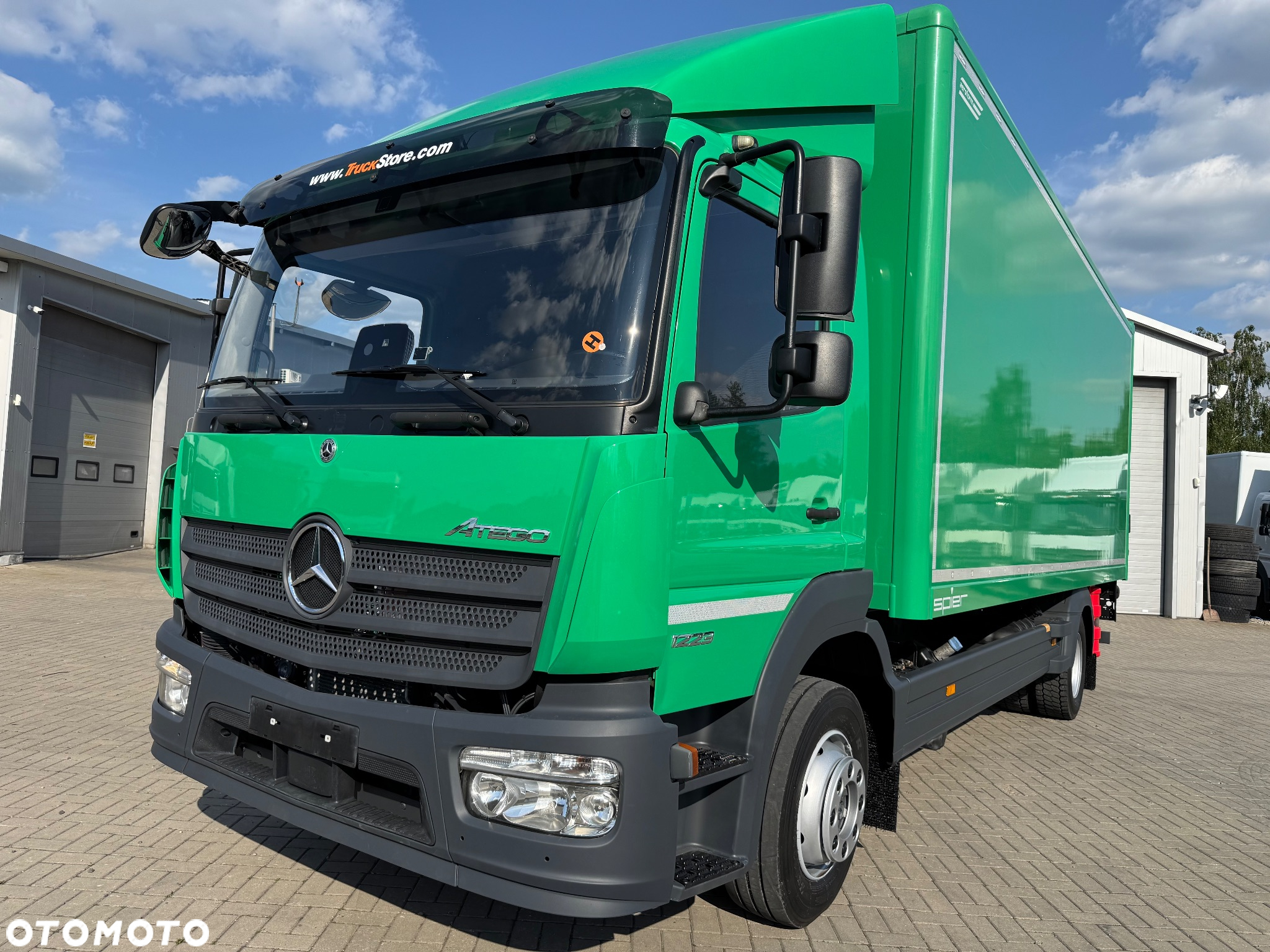 Mercedes-Benz ATEGO - 19