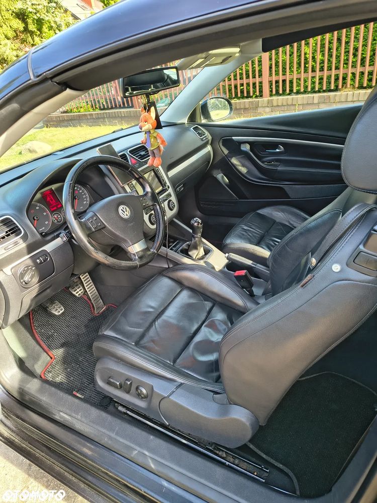 Volkswagen Eos - 11