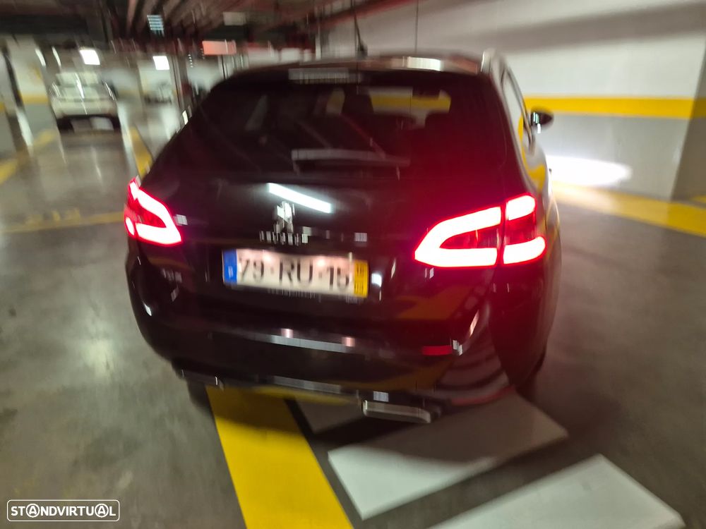 Peugeot 308 SW 1.6 BlueHDi Style - 18