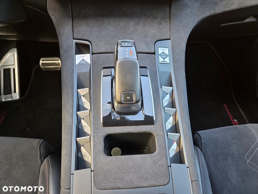 DS Automobiles DS 7 Crossback - 22