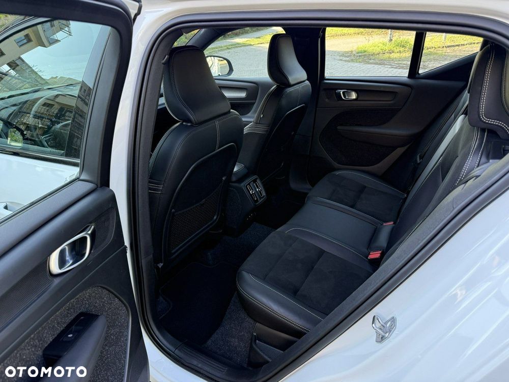 Volvo XC 40 B4 B Geartronic RDesign - 22