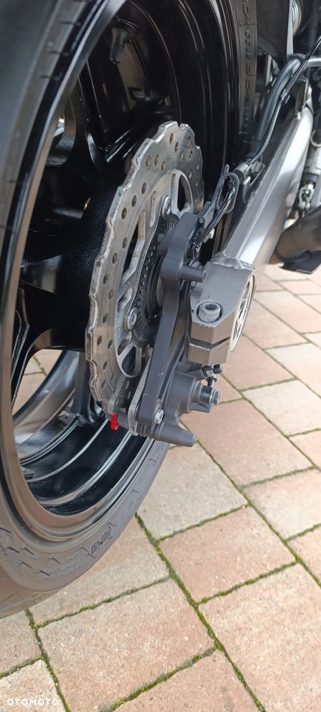 Kawasaki Ninja 1000 SX - 22