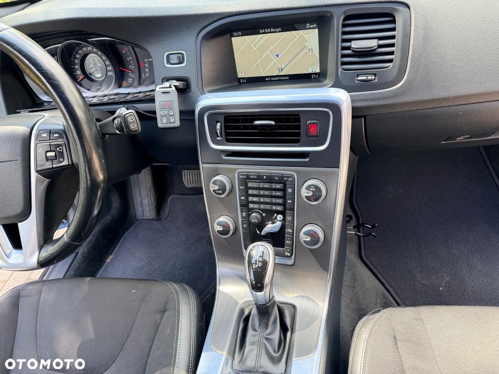 Volvo V60 D4 Drive-E Summum - 17