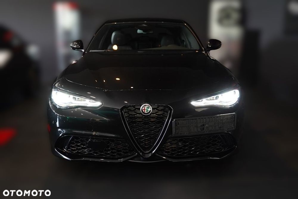 Alfa Romeo Giulia 2.0 Turbo Intensa Q4 - 29