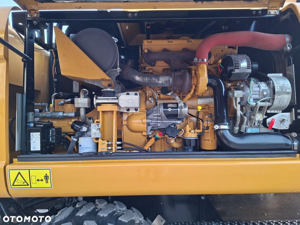 Caterpillar CAT M 313 D - 17