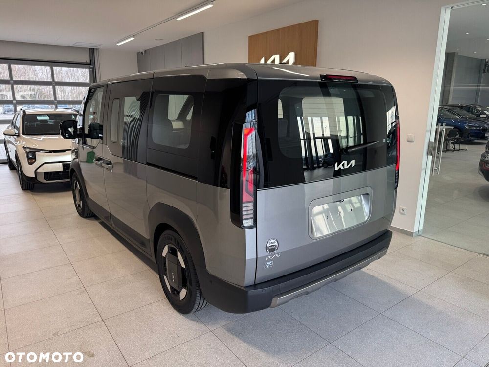 Kia PV5 - 29