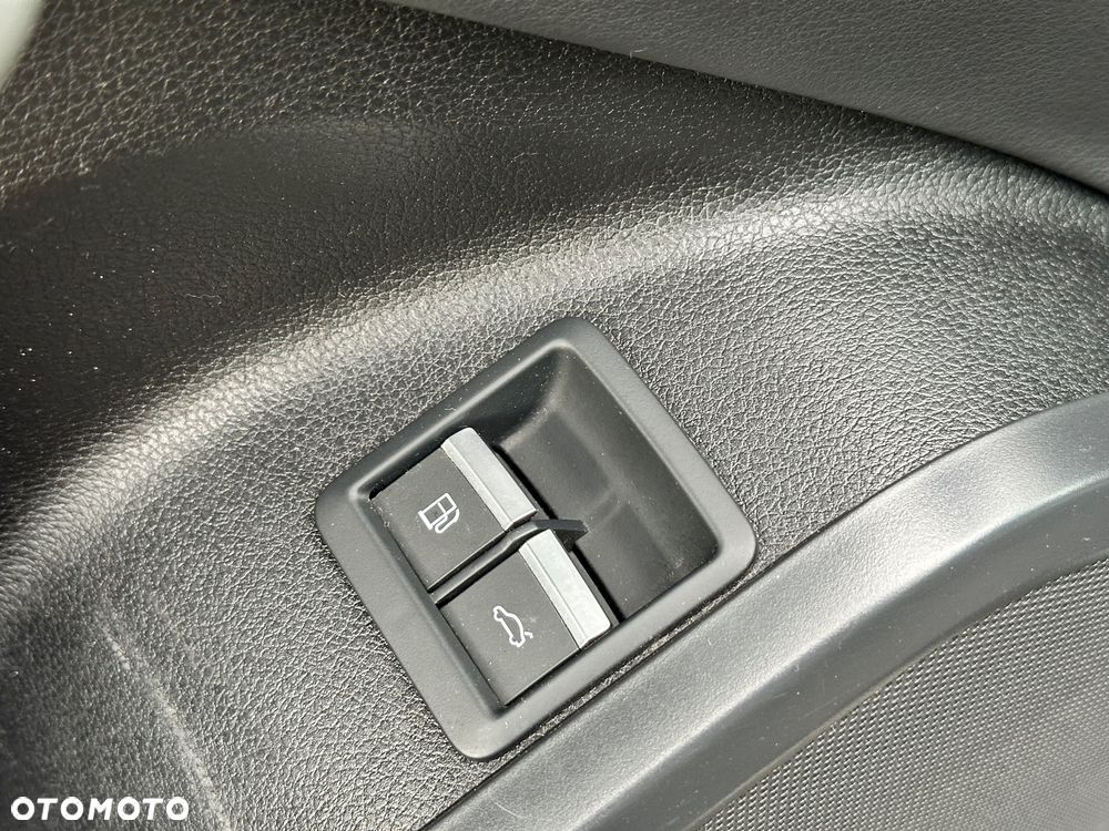 Audi Q5 50 TFSI e Quattro S Line S tronic - 33