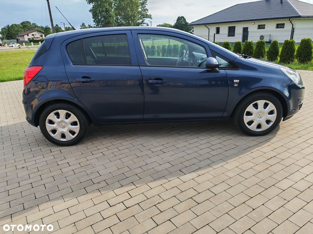 Opel Corsa - 4
