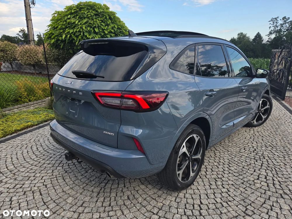 Ford Kuga 2.0 EcoBoost 4x4 Titanium - 12