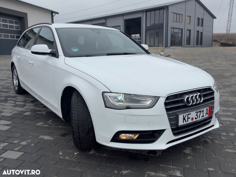 Audi A4 2.0 TDI DPF multitronic Attraction - 12