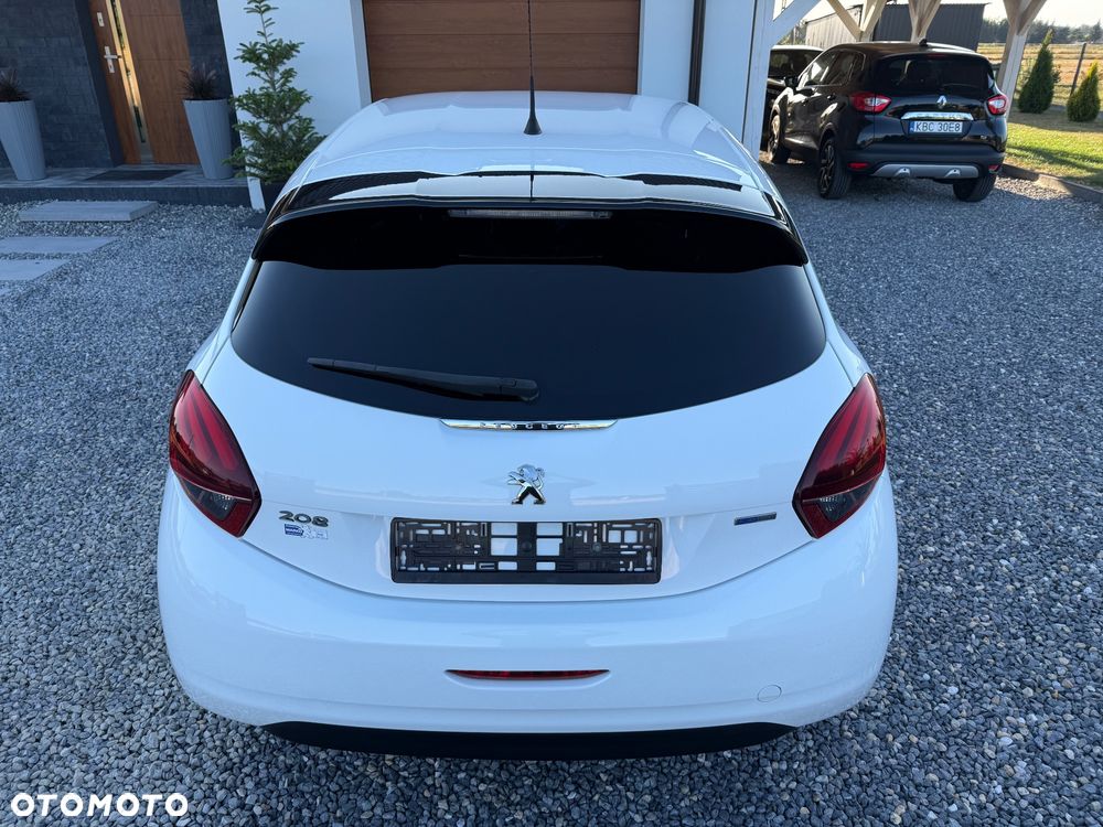 Peugeot 208 82 VTI Style - 22